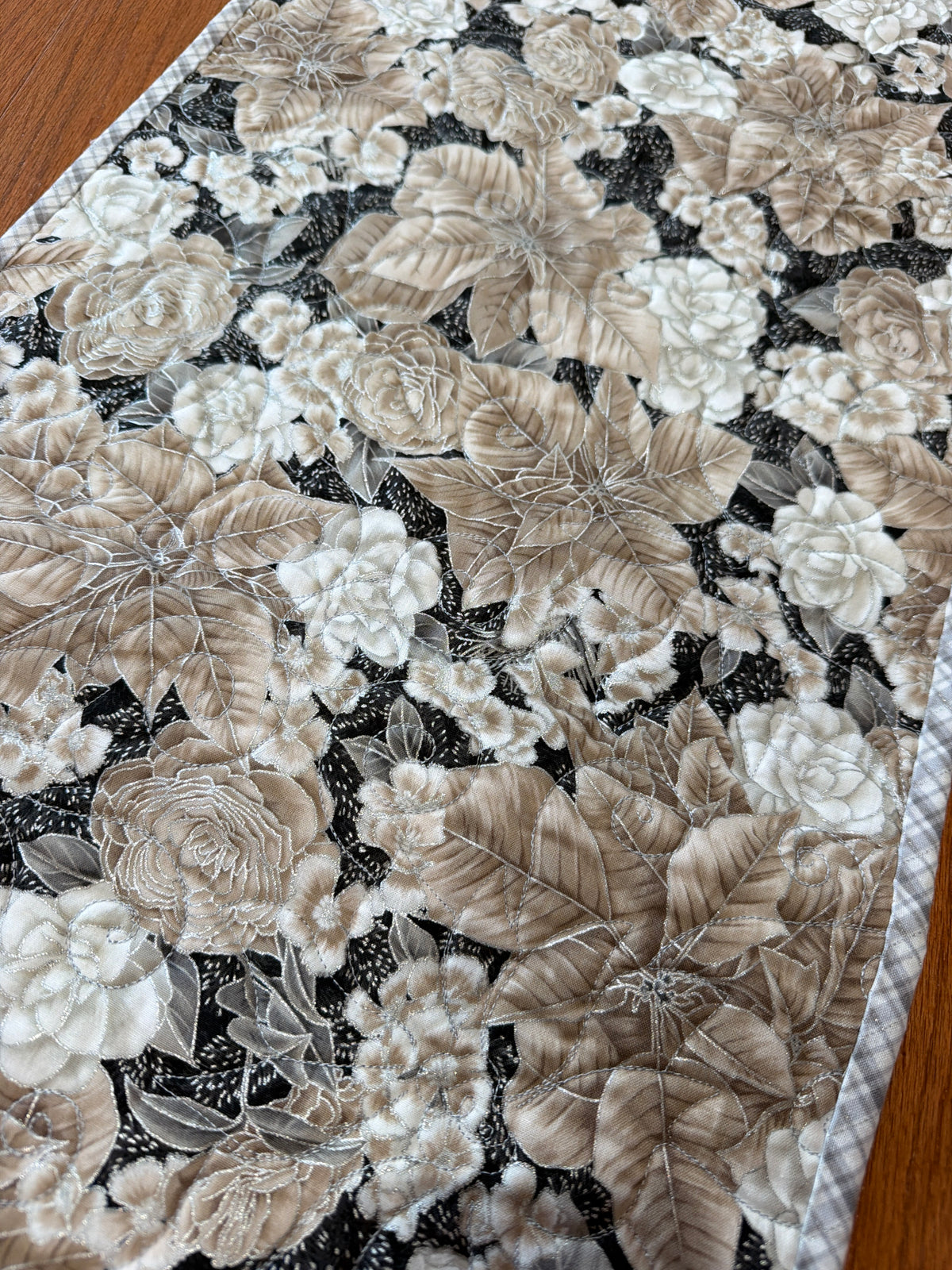 Silver Poinsettia Runner