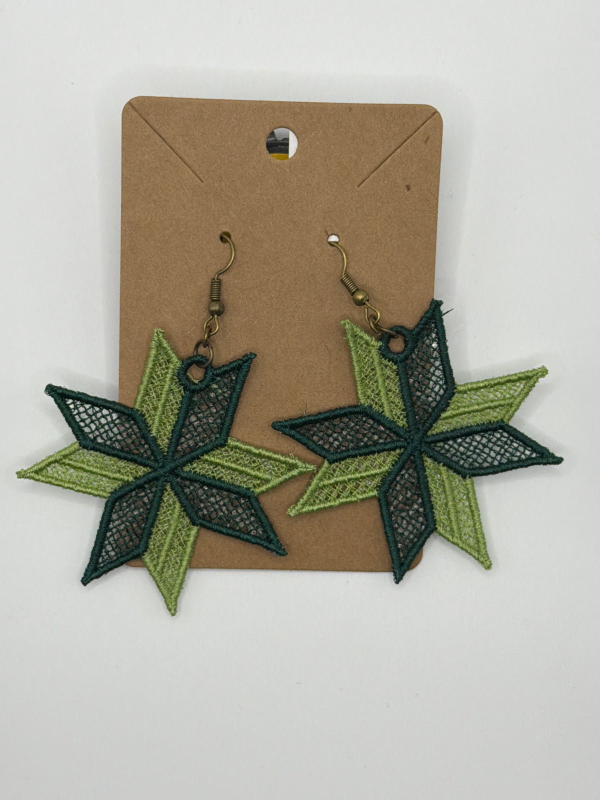 Greenery Quilt Star Lace Earrings